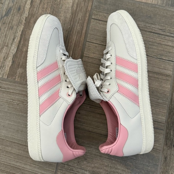 ADIDAS Samba x Humanrace Men’s size 9 - Picture 9 of 11